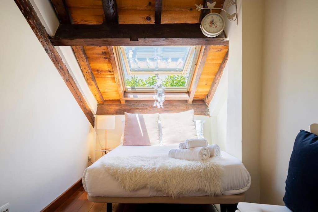 Calm And Bright Apartment, Center La Latina D.alb Appartamento *